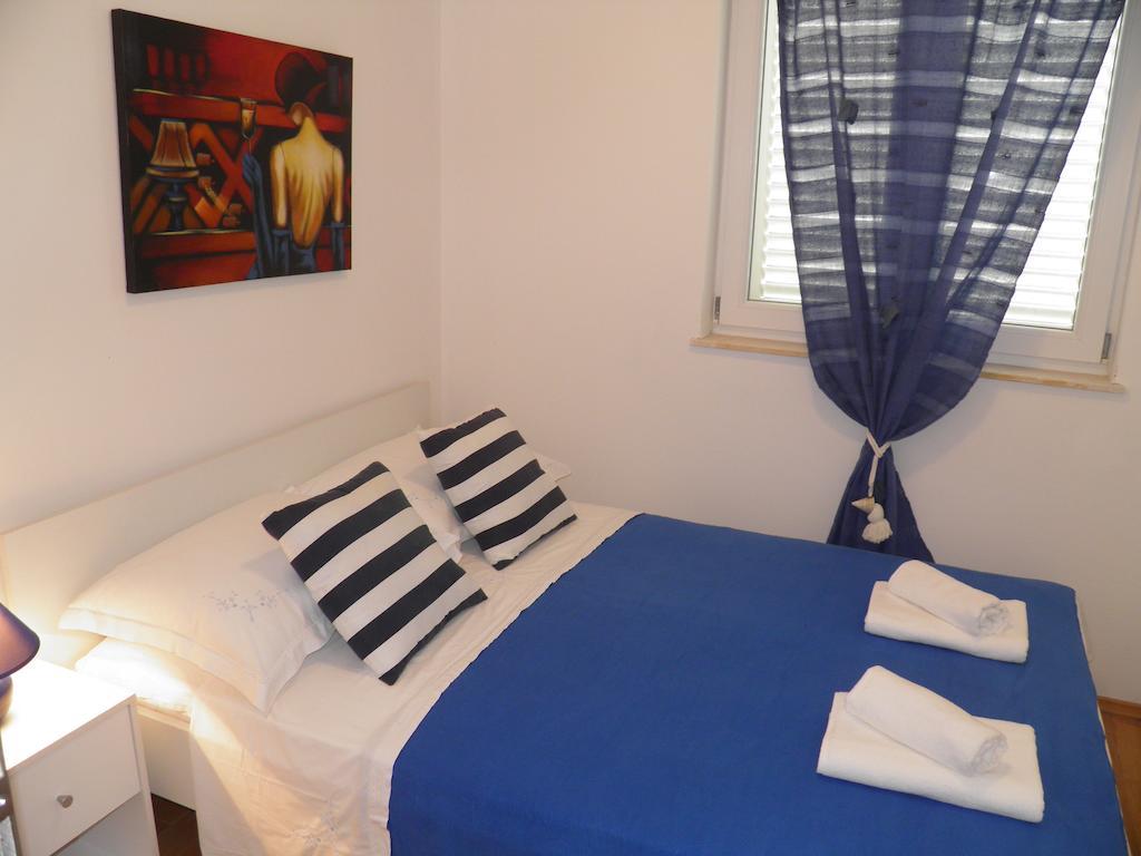 Apartments Perla Dinjiška Værelse billede