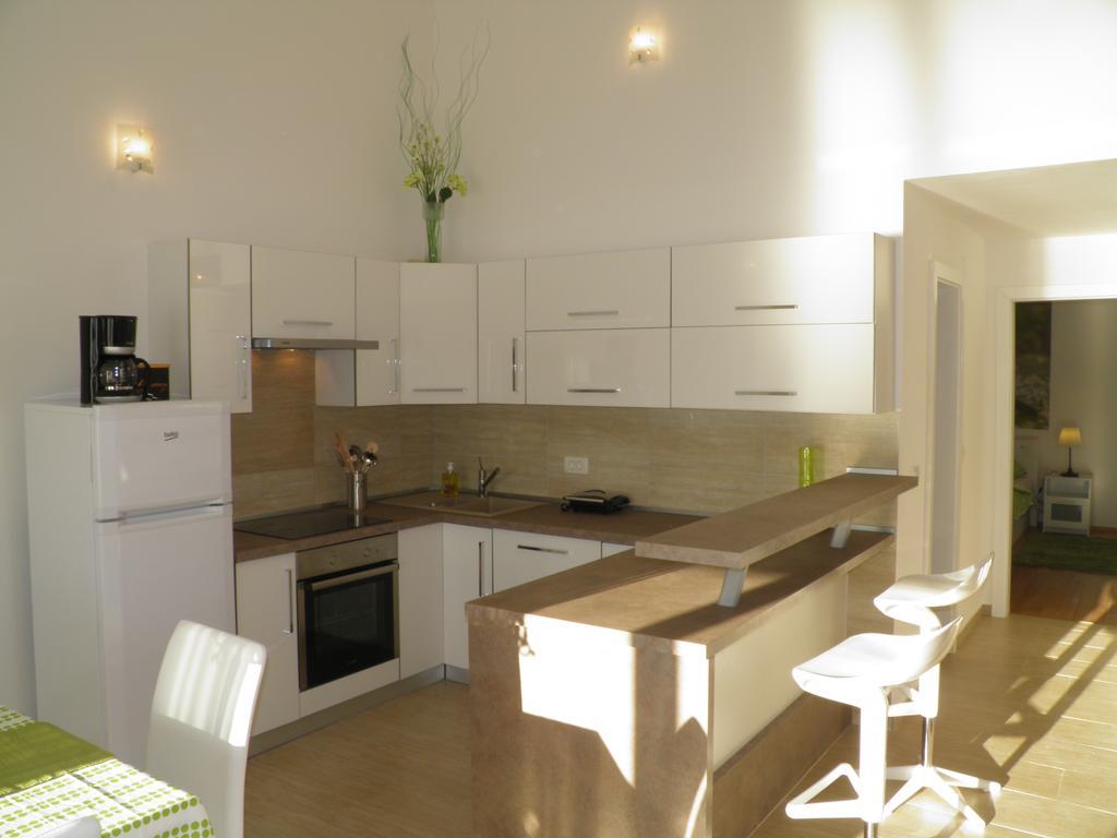 Apartments Perla Dinjiška Eksteriør billede