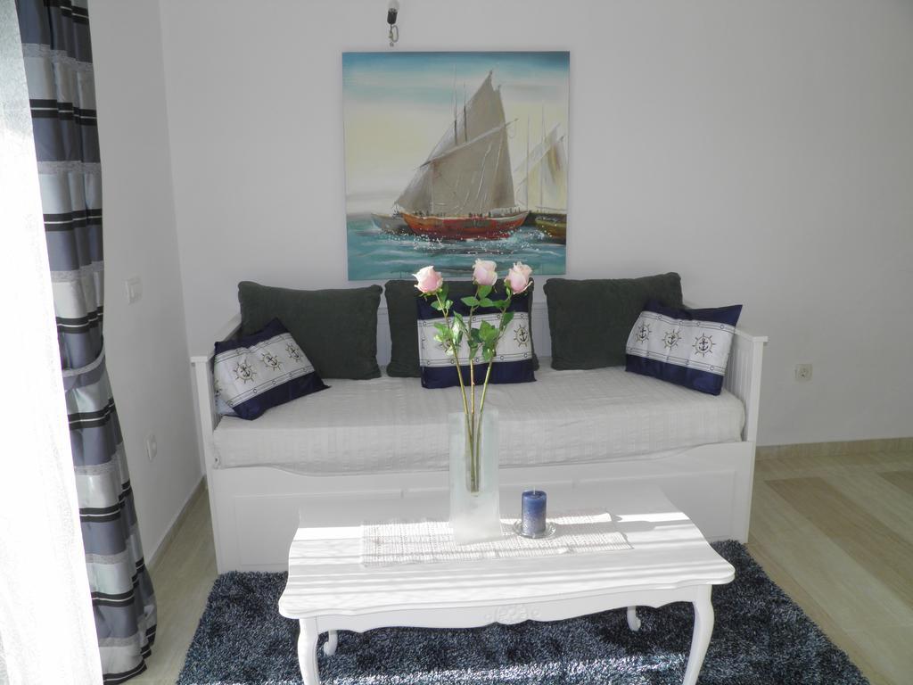Apartments Perla Dinjiška Eksteriør billede