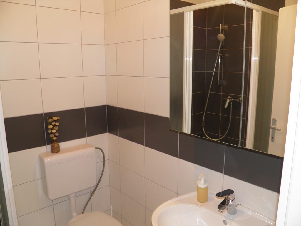 Apartments Perla Dinjiška Eksteriør billede